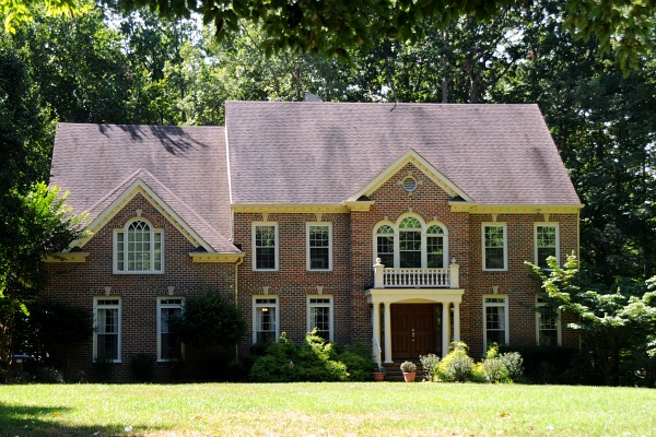 Clarence Thomas Bigwig Digs