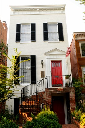636 G St SE vertical RESIZE